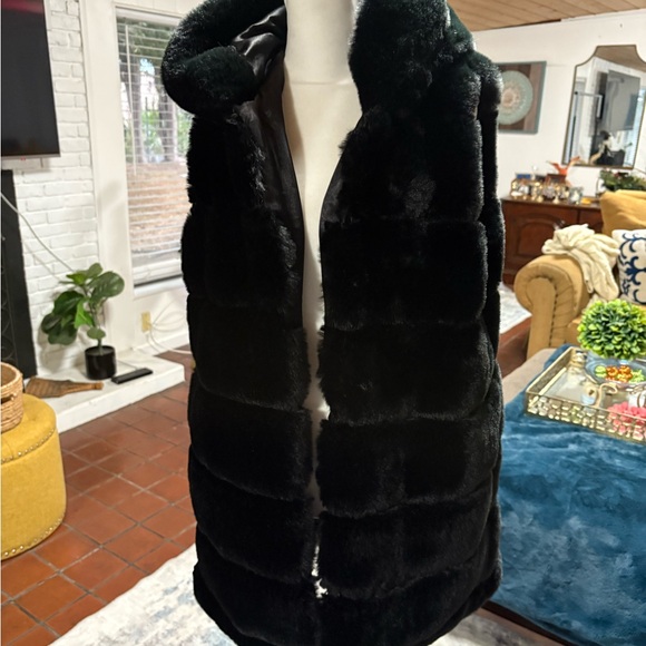 Rachel Zoe Black Teddy Jacket - Picture 1 of 6